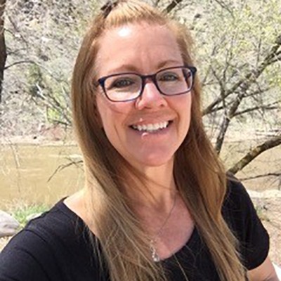 laurie-roberts_400x400